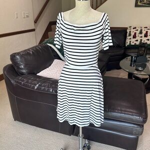 White House Black Market Black and White Fit and Flare Midi Dress